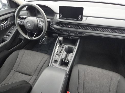 Used 2024 Honda Accord LX image 21