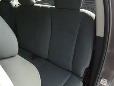 Used 2018 RAM 1500 Express RWD image 41