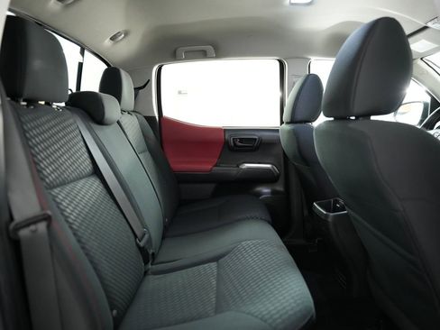 Used 2022 Toyota Tacoma SR5 w/ Technology Package RWD image 35