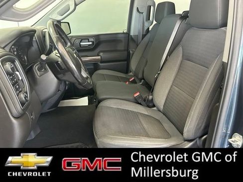 Used 2021 Chevrolet Silverado 1500 LT w/ Convenience Package II AWD/4WD image 16