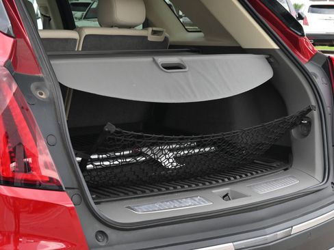 Certified 2022 Cadillac XT5 Premium Luxury w/ Technology Package FWD image 22