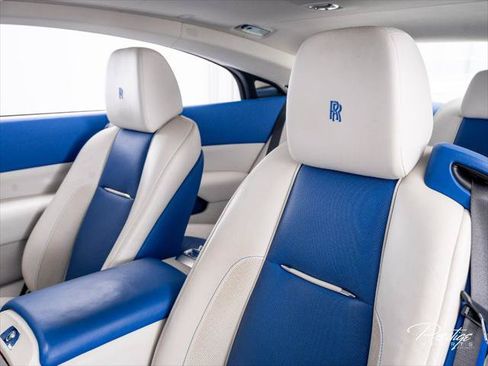 Used 2017 Rolls-Royce Wraith RWD image 23