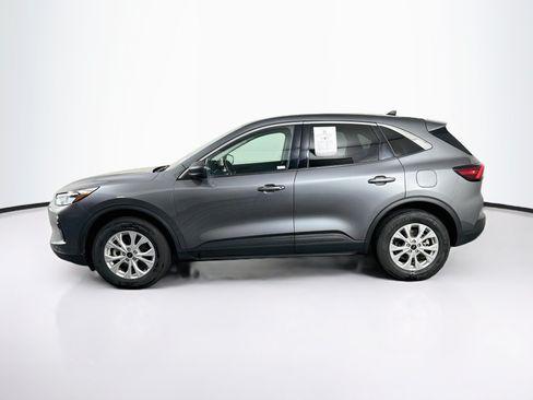 Used 2024 Ford Escape Active AWD/4WD image 4