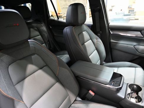 New 2026 GMC Terrain AT4 image 8