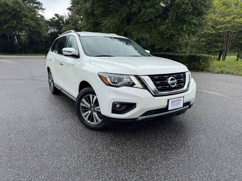 Used 2020 Nissan Pathfinder SL AWD/4WD image 37