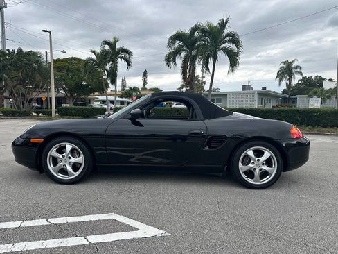 Used 2002 Porsche Boxster Base 2dr Convertible image 7