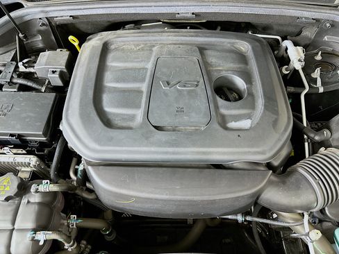 Used 2021 Jeep Grand Cherokee Freedom Edition RWD image 32