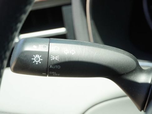 Used 2020 Toyota Avalon Limited w/ Advanced Safety Package FWD image 24