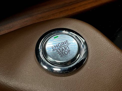 Used 2020 Lincoln Aviator Reserve w/ Elements Package Plus AWD/4WD image 22