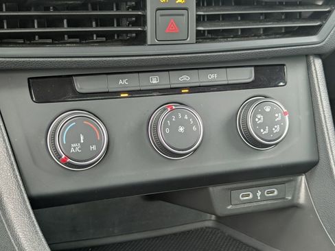Used 2024 Volkswagen Jetta S FWD image 18