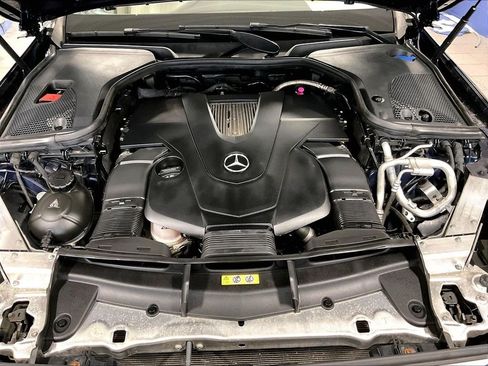 Used 2018 Mercedes-Benz E 400 4MATIC Wagon image 30