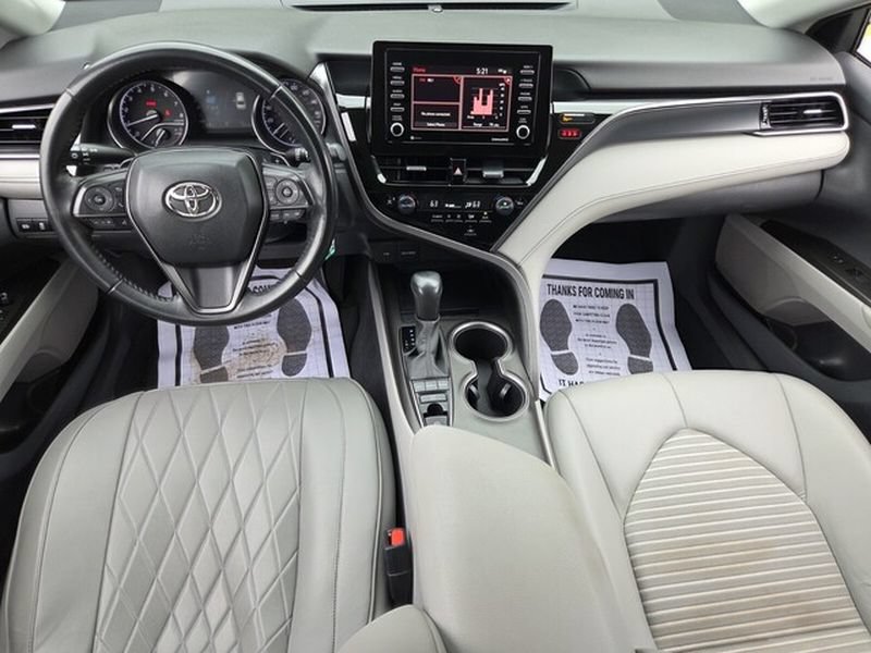 Used 2023 Toyota Camry SE AWD/4WD image 10