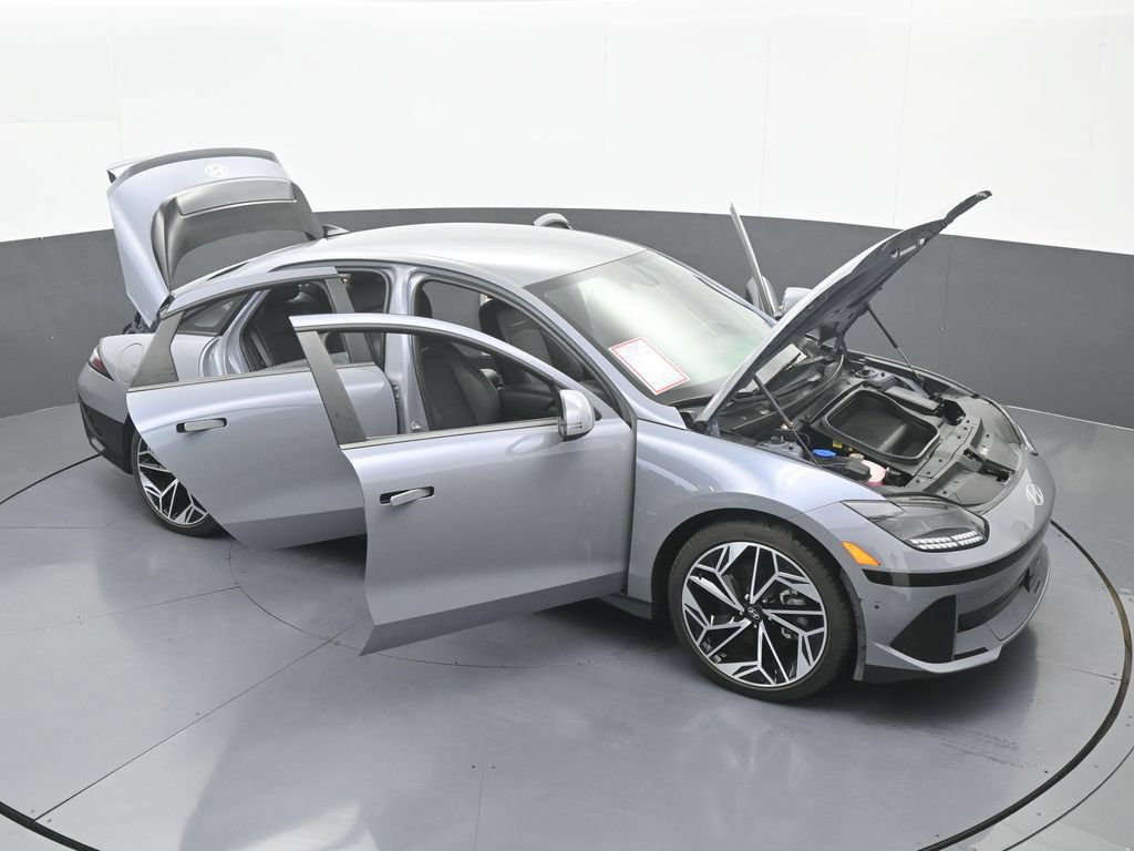 Used 2025 Hyundai Ioniq 6 SEL RWD image 68