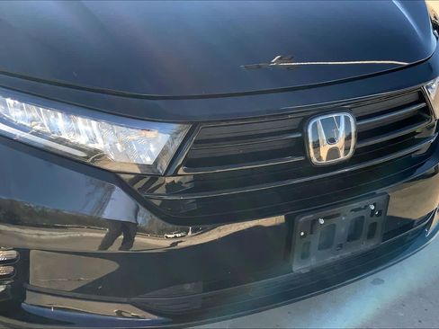 Used 2024 Honda Odyssey Sport image 29
