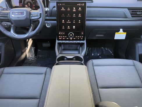 New 2026 GMC Terrain AT4 w/ Convenience Package III image 23