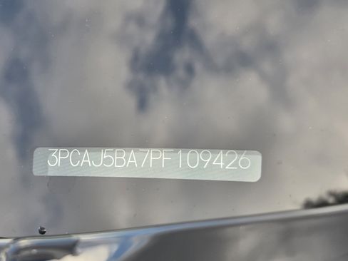 Used 2023 INFINITI QX50 Luxe image 12