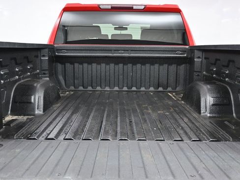 Used 2021 Chevrolet Silverado 1500 RST image 15