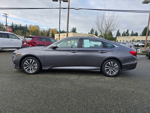 Used 2020 Honda Accord Touring image 4