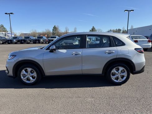 Used 2025 Honda HR-V LX image 5