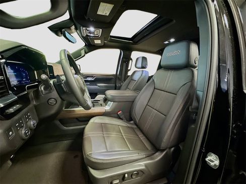 New 2025 Chevrolet Silverado 1500 High Country w/ Midnight Edition image 23