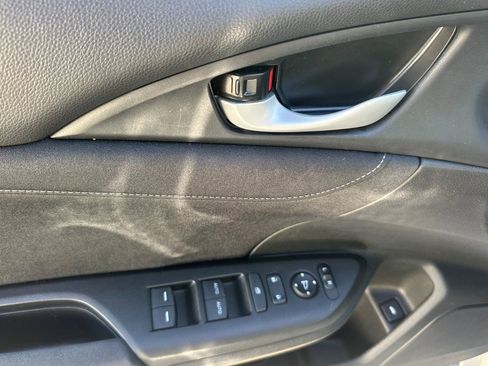 Used 2022 Honda Insight EX image 12