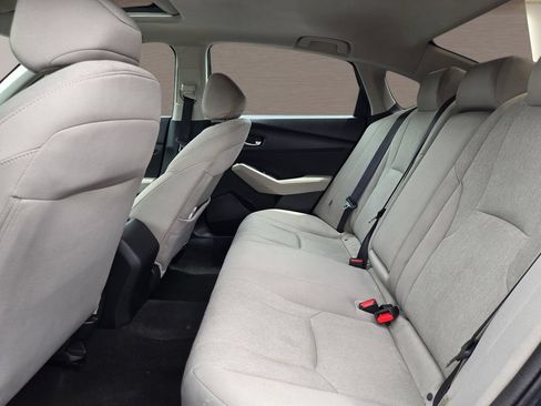 Used 2024 Honda Accord EX image 11