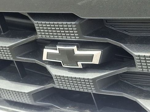 Used 2025 Chevrolet Silverado 1500 Custom image 34