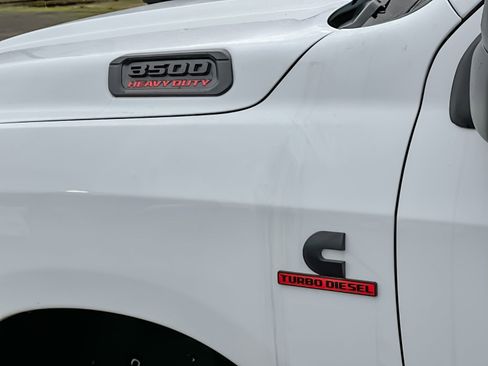 Used 2023 RAM 3500 Tradesman image 25