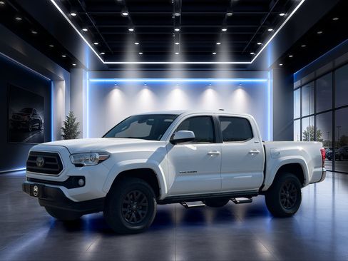 Used 2021 Toyota Tacoma SR5 RWD image 6