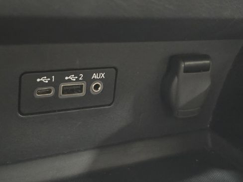 Used 2024 Nissan Altima 2.5 SV image 28