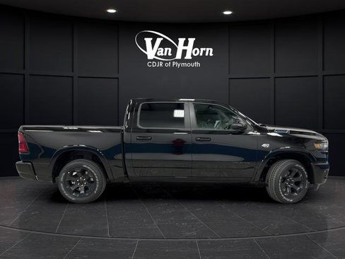 New 2026 RAM 1500 4x4 Crew Cab image 8