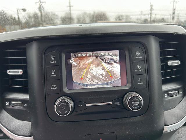 Used 2022 RAM 1500 Big Horn AWD/4WD image 18