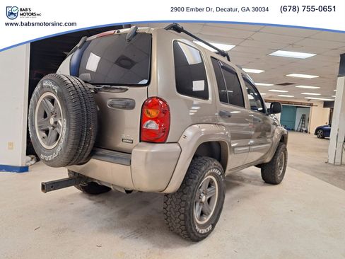 Used 2004 Jeep Liberty Renegade w/ Trailer Tow Group AWD/4WD image 13