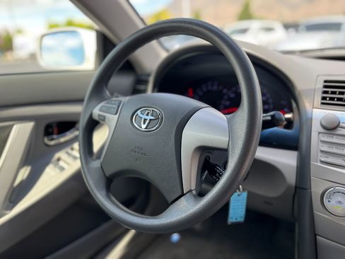 Used 2011 Toyota Camry LE w/ LE Extra-Value Pkg FWD image 13