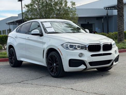 Used 2018 BMW X6 sDrive35i w/ M Sport Package RWD image 6