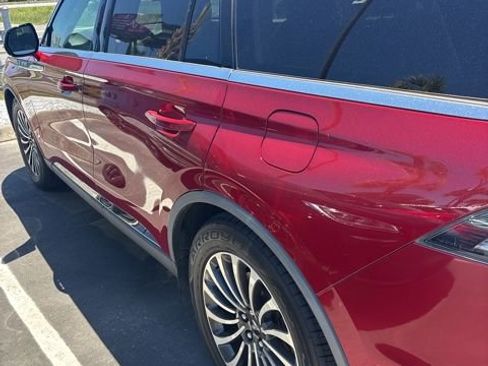 Used 2020 Lincoln Aviator Reserve w/ Elements Package Plus RWD image 8