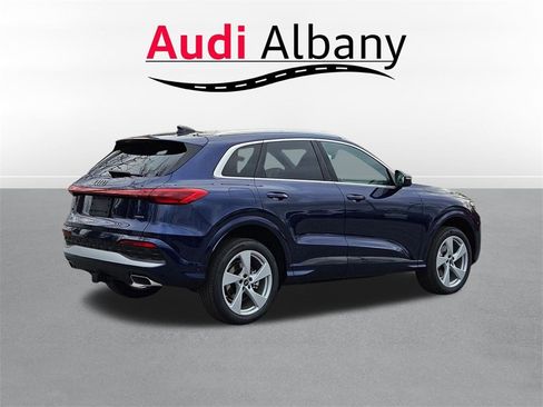 New 2025 Audi Q5 Premium Plus image 4