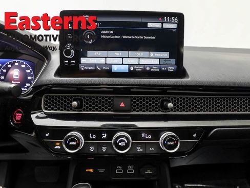 Used 2022 Honda Civic Touring image 12