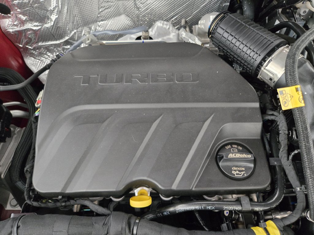 New 2026 Chevrolet Trax LT w/ LT Convenience Package FWD image 36