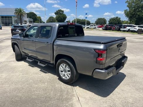 Used 2022 Nissan Frontier SV AWD/4WD image 4