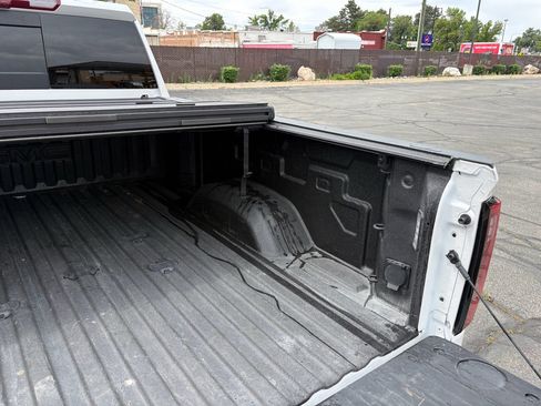 Used 2025 GMC Sierra 2500 Denali Ultimate AWD/4WD image 11