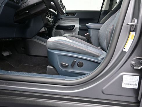 Used 2023 Ford Maverick XLT image 21