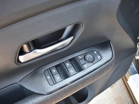 New 2025 Nissan Kicks SV w/ SV Premium Package image 12