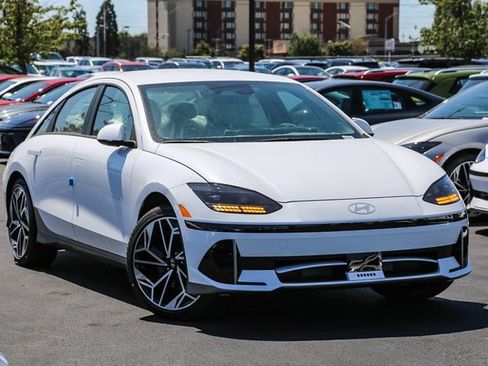 New 2025 Hyundai Ioniq 6 SEL image 1