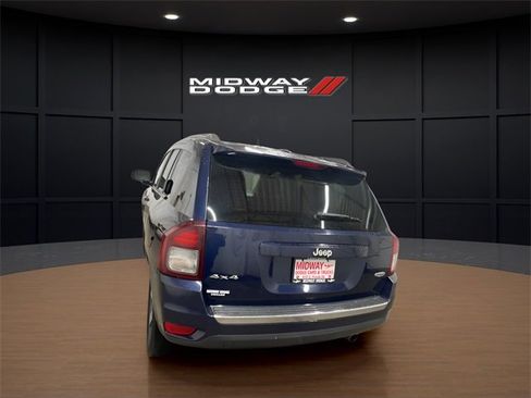 Used 2017 Jeep Compass High Altitude image 6