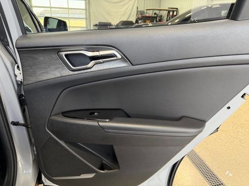 Used 2023 Kia Sportage X-Line w/ X-Line Premium Package image 28