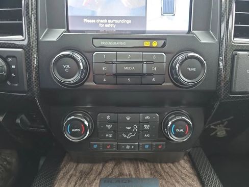 Used 2019 Ford F250 Lariat w/ Lariat Ultimate Package image 33