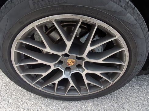 Used 2016 Porsche Macan S AWD/4WD image 9