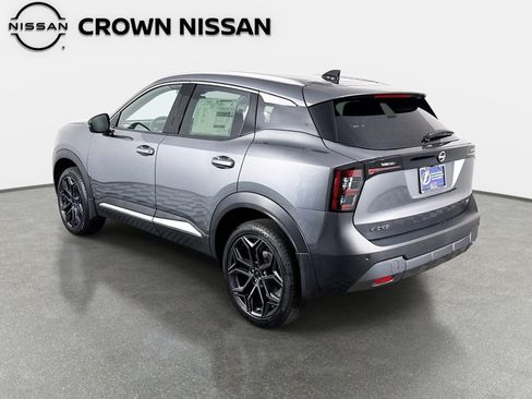 New 2026 Nissan Kicks SR FWD image 7