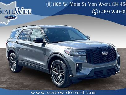 Used 2025 Ford Explorer ST-Line w/ ST-Line Street Pack